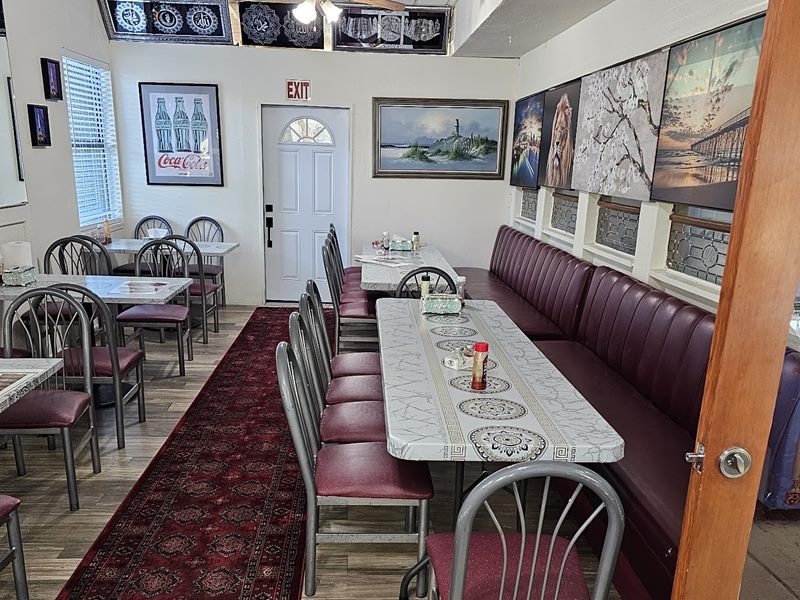 Asia Market and Restaurant (Grocery and Afghani - Halal food) interior